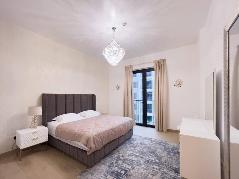 Lovely 2-Bedroom Vacation Home Near Beach Dubai Eksteriør billede